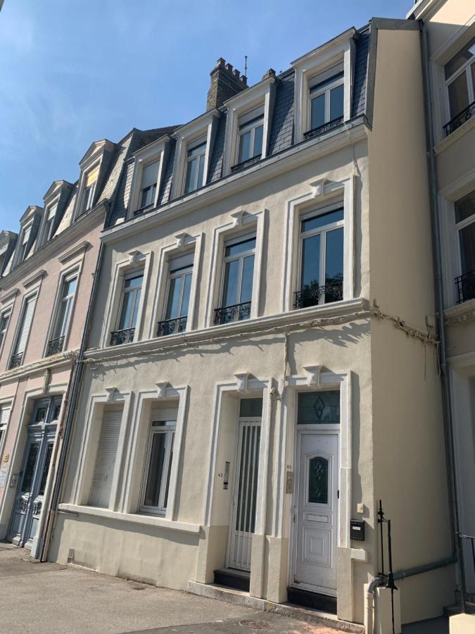 Dolce Vita **** vue sur Cathédrale Boulogne-sur-Mer Exterior foto